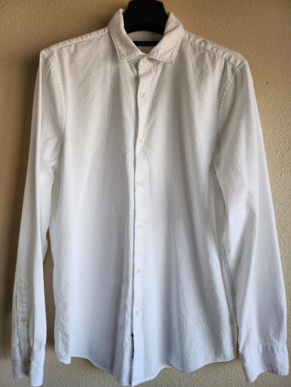 Perry Ellis White 100% Cotton Long Sleeve Button-Down Shirt – Men’s Medium